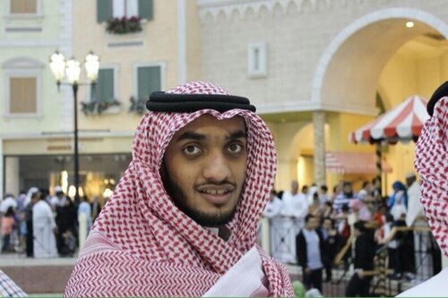 …

هنا .. بعضٌ مني ! .. 

…