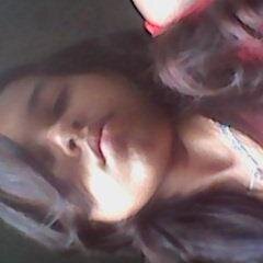 JulianaemaiDe's profile picture. 