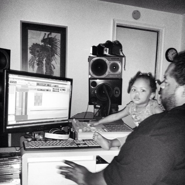 BigSqueeze253's profile picture. SQUEEZEIT PRODUCTIONS EST. 1989
http://t.co/oGXet8rT http://t.co/ayPHth32