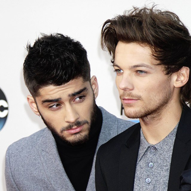 please follow @burnttoastniall bc you just got a free follow!! thank youu(: xx