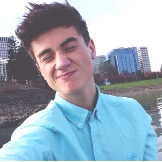 ItsAsherNYE's profile picture. Asher.. Asher Brooks. You're a cutie k bai. {Single, Bi}