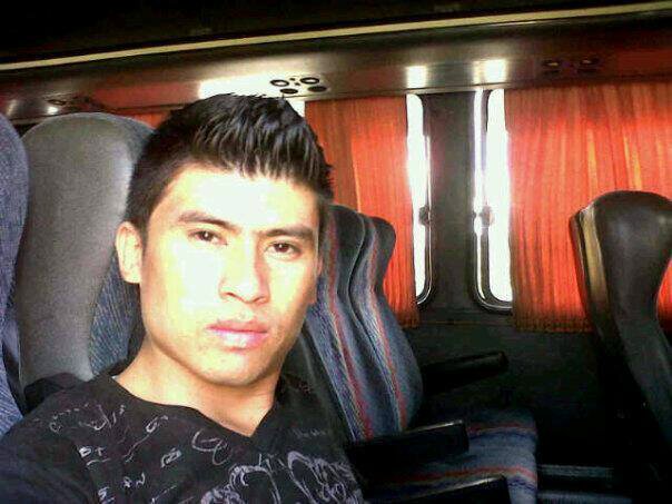 Tranquilo buena onda... Super amigable... Amante de la buena musica... Divertido... Odio la hipocrecia... Follow me please... No ce arrepentiran....#FollowBack