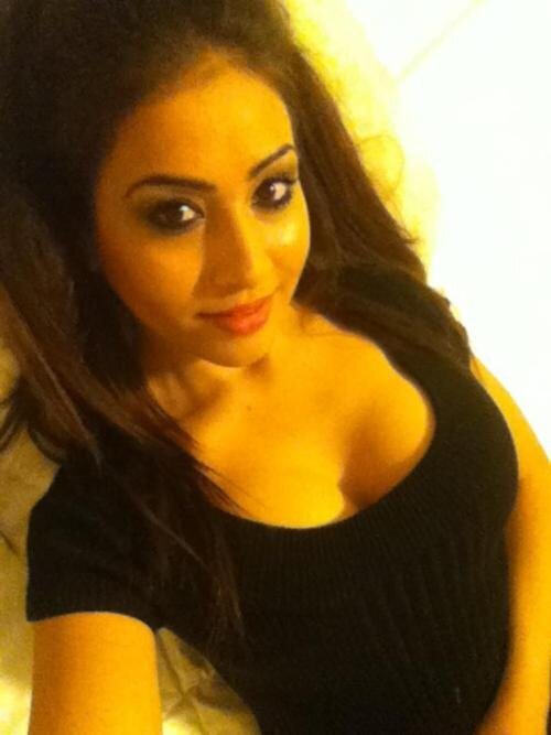 Amber Rickard Nude Photos 27 Amber Rickard Nude Photos 50
