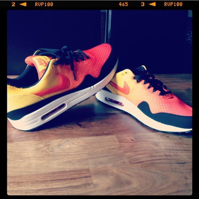 ShoesLovee-