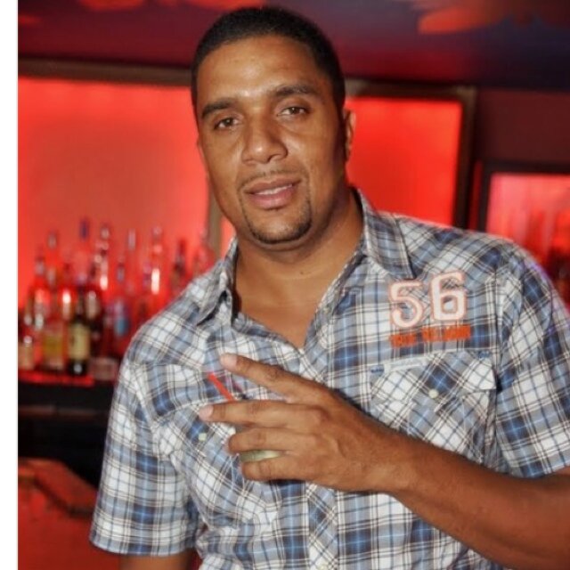 TeflonDon34's profile picture. who da fuck cares!