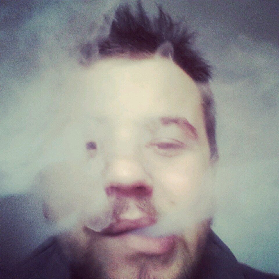 intenzivec's profile picture. био како био