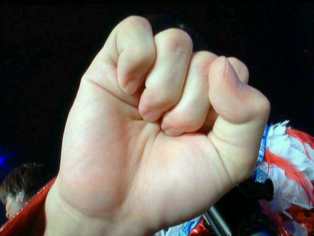 MutimutiOtete's profile picture. お手てかわいすぎ