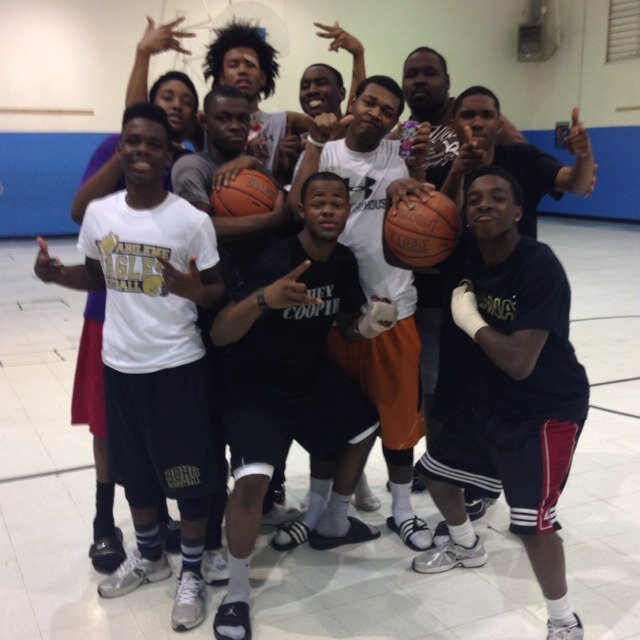 WonderBoyJoe's profile picture. Snap: kd35_joeboy
Insta: wonderboy33