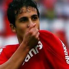 Ex-jogador do SC Internacional..