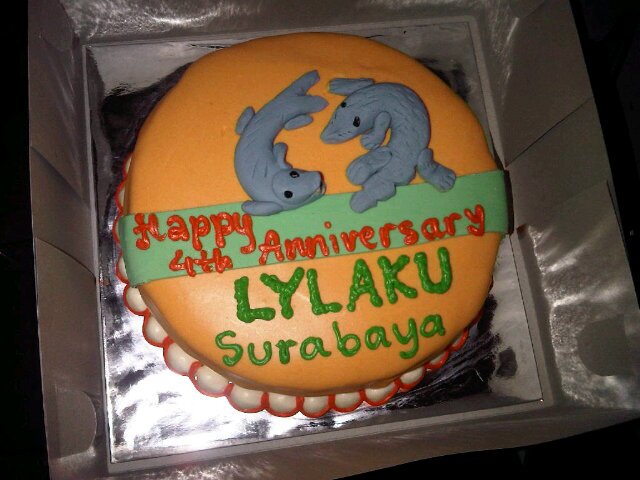 LyLaku_SuraBaya's profile picture. Yang mau daftar hub. Para pengurus : @devy0224 @astridseptiani @bilabilo23. Salam Damai LyLAku Surabaya ^^