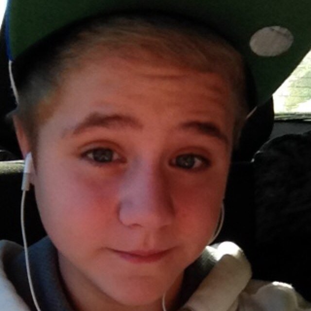 Follow me lol :| beard
