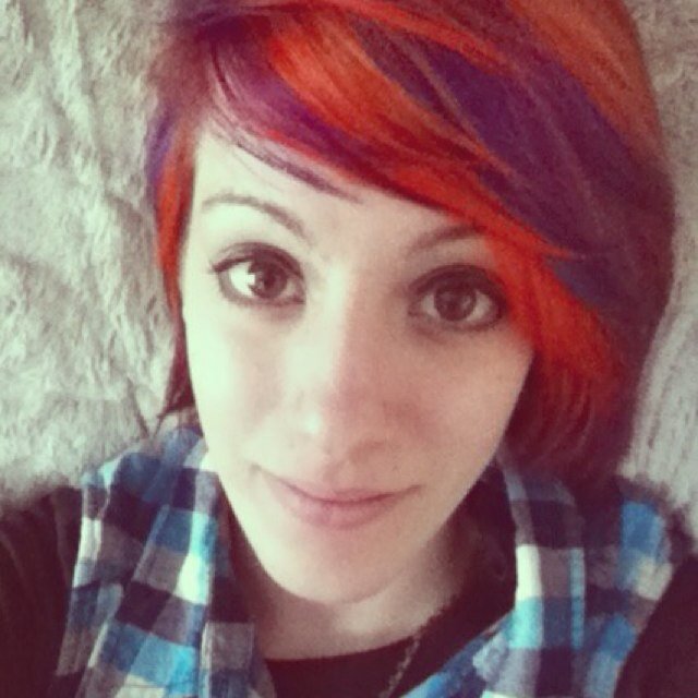 Hi I'm meagan I'm a cat lover. I listen to mostly rock and alternative music. I love a wide range of different types of movies and I make homemade jewellry.