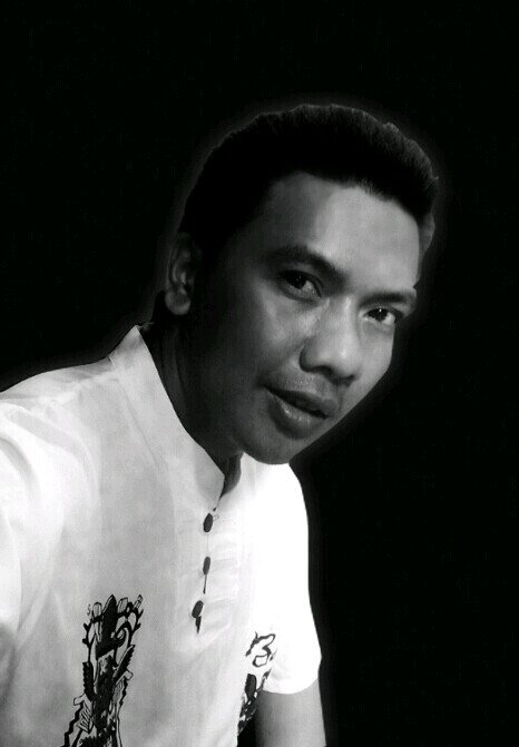 Apa yang sedikit mencukupi lebih baik dari pada yang banyak tapi melalaikan.