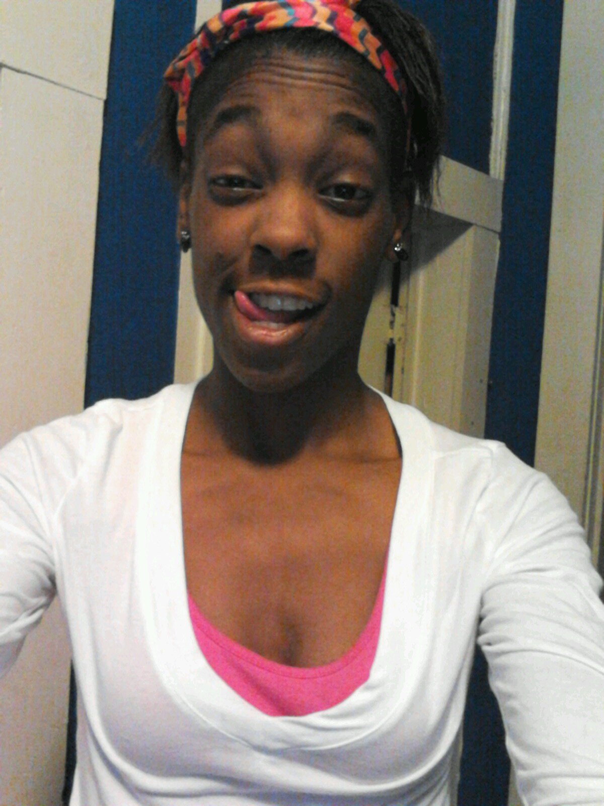#Team Live It For Jesus : ) [Class Of O14] Ayee Turnn Uhp ; Myy Niggaa Kendrick Lamar : ) . ^_^ 33 [Bando] !
