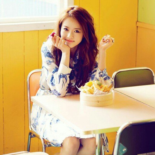 Kosong :3