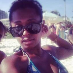 Meu nome é Thamires , tenho 17 anos , sou apaixonada pelo Paulo Gustavo , Preta gil , Dani bolina , Mateus Verdelho , Beyoncé é óbvio , n sou nenhuma famosa ...