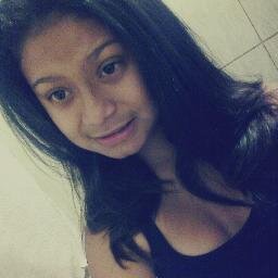 ''O amor nunca dura e
nós temos que arranjar
outros meios de seguir
em frente.'' (Paramore)
