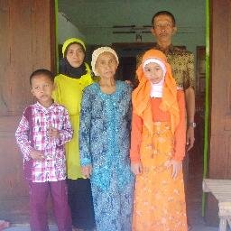 hendrosujatmik's profile picture. * Allah | Rosul *