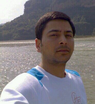 A Traveller , Thinker , Observer , wanderer ,into cuisines n cultures hate dull jobs ,and fake people , RiGhT mAn sTuck In A RiGhT jOb ! aT a wRonG pLaCe