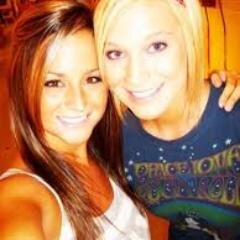 Lovely Women that loves to party!
