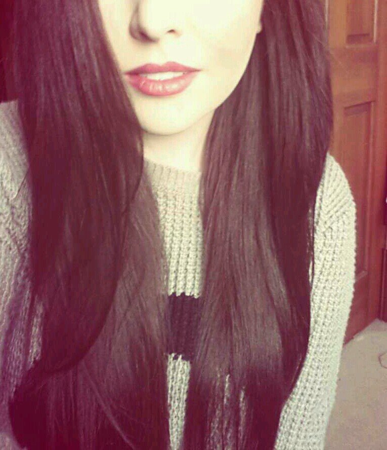 music in my ears, love in my heart, honesty on my lips.