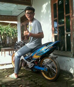 Ku coba santai dan ku coba untuk tetap tenang
