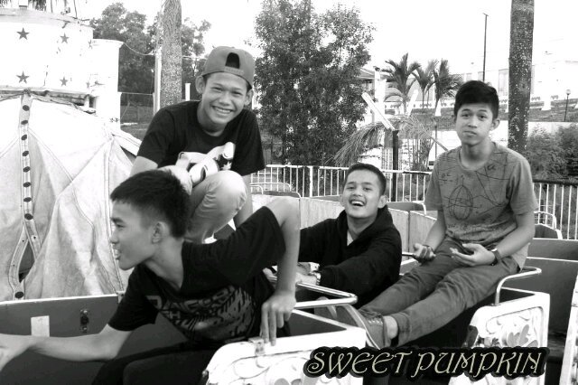 SPK_btm's profile picture. We Are Pop-Punk EST.2013.Soldiers: @bayukakehh @Kiki_PAP @Chr_martrifai @mroyrizki_ cp:08876178025/3142D514