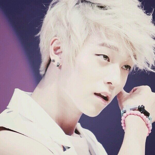 عشق لتين توب .. زوجة l.joe الاولى والاخيره... kik:rehemkpop  انستقرام: lee_beke_ljoe