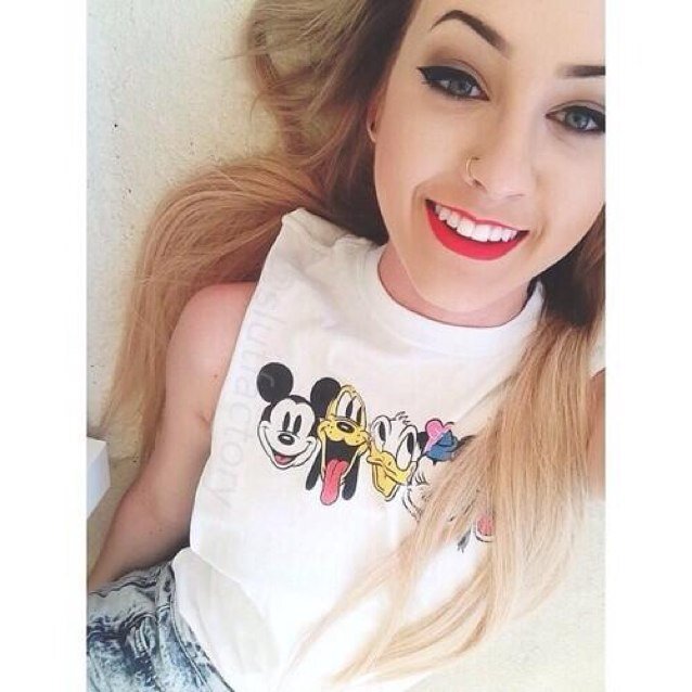 Welcome To Wonderland! 
Single|18|loves to dance