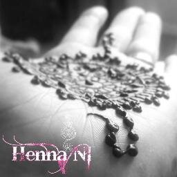 Relaxing & bohemian body art for all occasions. ICNHA certified & insured. Co. Down. Committed to the highest standards of artistry and safety.