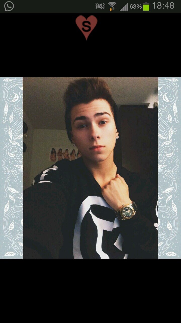 PROJECTOR! MANNIAC♥       -Spain♥   //Zac follow me 06/12/13♥
