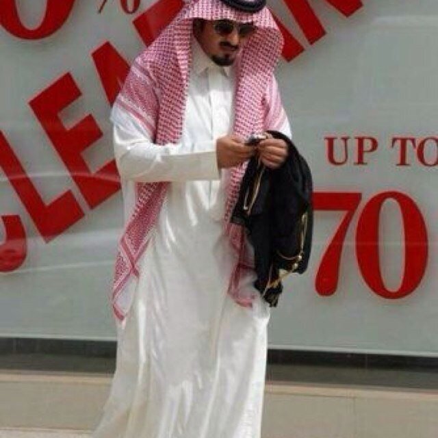 أِرضَــاءْ النّاس غَاية خَلَها تُولّـــيِ ...!ً