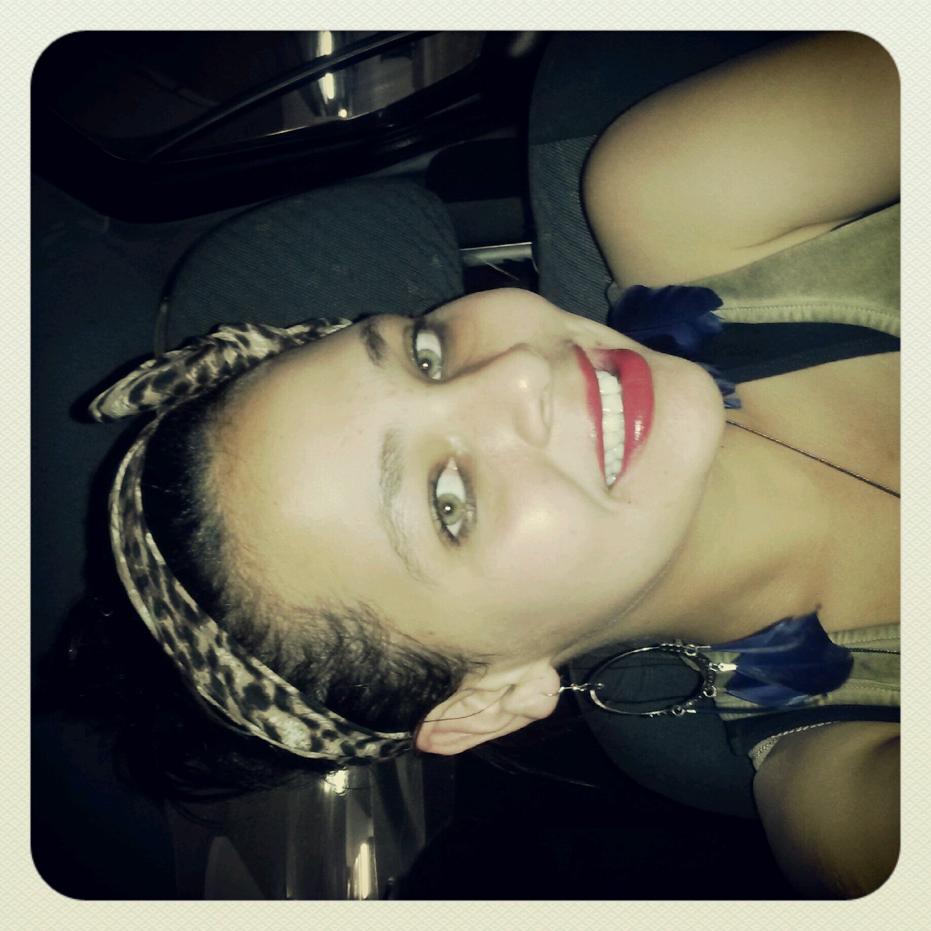 Demi Lovato♥|| #staystrong♥|| God first :)♥|| You're beautiful... always smile:)♡|| bbm pin:7ABDBB34:)
