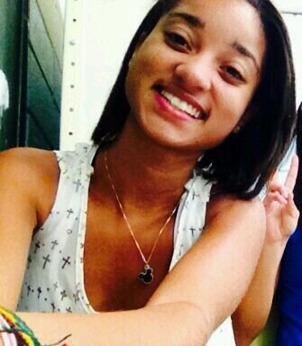 Se um dia a velocidade me matar,saiba que eu vou morrer sorrindo.  - Paul walker