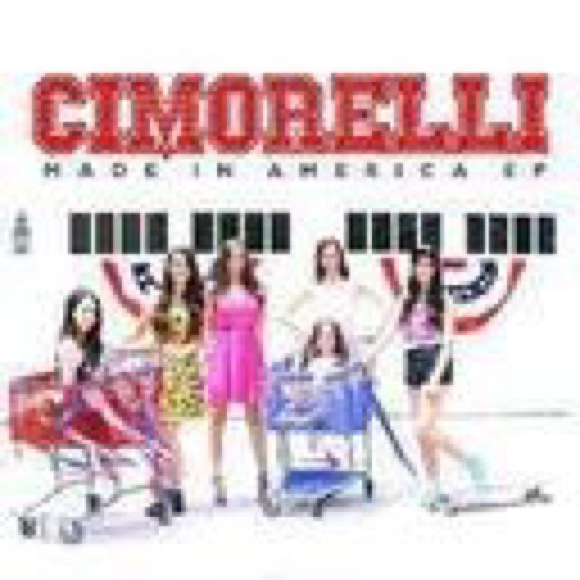 i'm a fan of Cimorelli