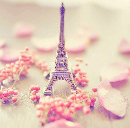 try to be a good person ♕                                                                                           paris
