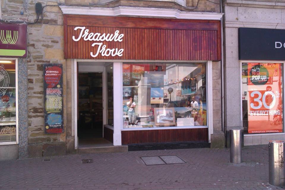 Established in 1958 we are an Art Gallery in Bank Street,Newquay,Cornwall, known locally as Treasure Trove. Family owned & run,specialise in original paintings