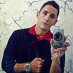Se quiser seguir, segue.Não espere q eu siga de volta. Me mencionado eu respondo, simples. Conquiste meu Follow! e Não me faça perder tempo!