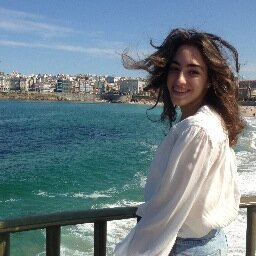 Abogada. MBA Fashion Business & Law