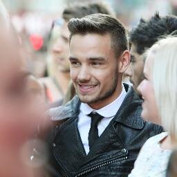 “Dreams are like stars. You may never touch them, but if you follow them they will lead you to your destiny…” I'm just an ordinary teen girl, who loves 1D.