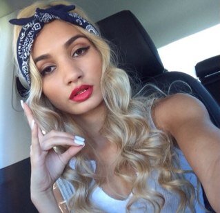 INSTAGRAM princesspiamia  KEEK princesspiamia PHEED princesspiamia TUMBLR official princesspiamia EMAIL piamiafanmail@gmail.com YOUTUBE CHANNEL pia mia perez