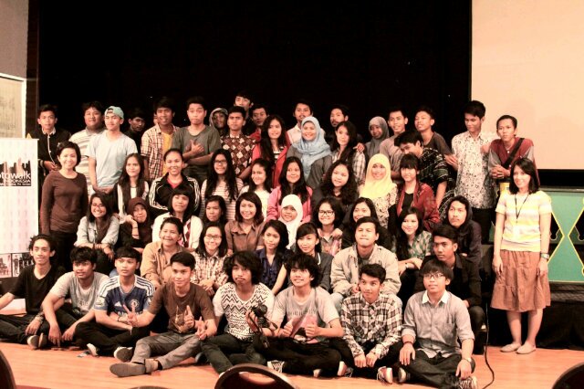 Official Twitter Academy of Communication-Broadcasting 2013. Bina Sarana Informatika. Campus fatmawati.