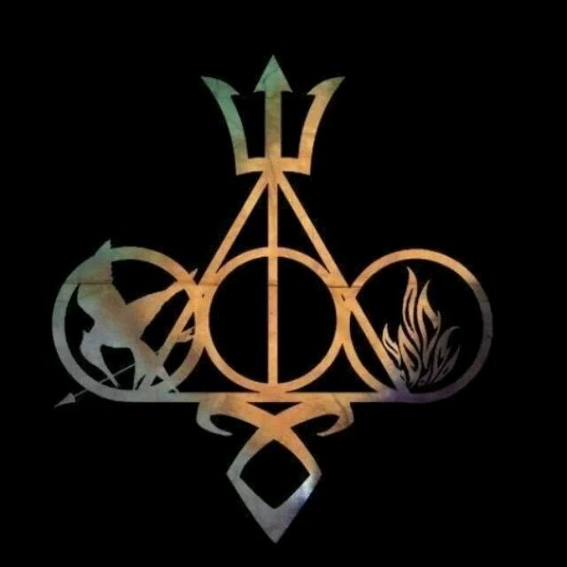 Soy auryner sombrerita, sweetie reiger ,agustiner y tributo.seguirme en instagram @laurasombredream