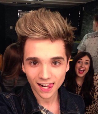 Russian Fandom of ELYAR FOX