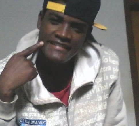 Mc Neguinho #Amo Funk *
Minha Quebrada ''/Meus Amigos /Minha Famila  /(Deus )