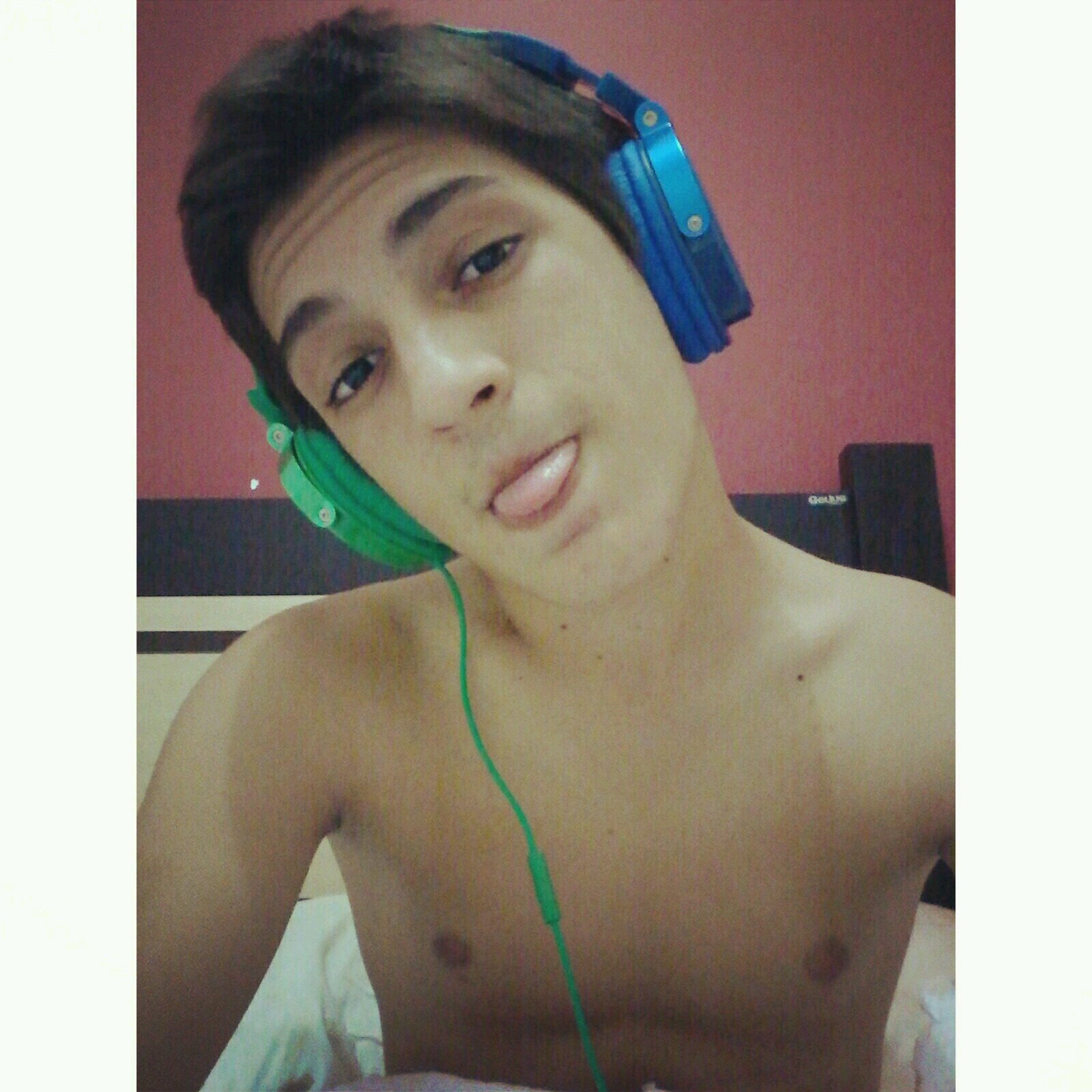 A paz vem de dentro de você mesmo. Não a procure à sua volta.