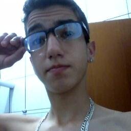 Quem é , não se divulga ♪