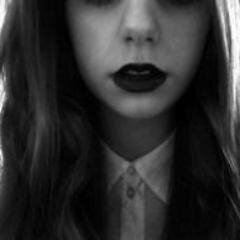 Laura | 15 ! Follow me - Follow back