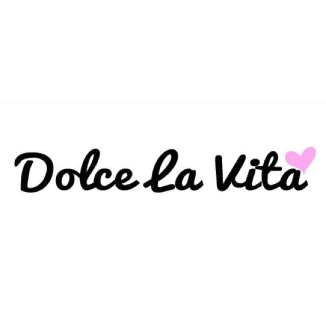 Boutique in Southern Mississippi. #keeplifesweet We ship to anywhere in the US and most foreign countries. :)  http://t.co/aVPmSwDl