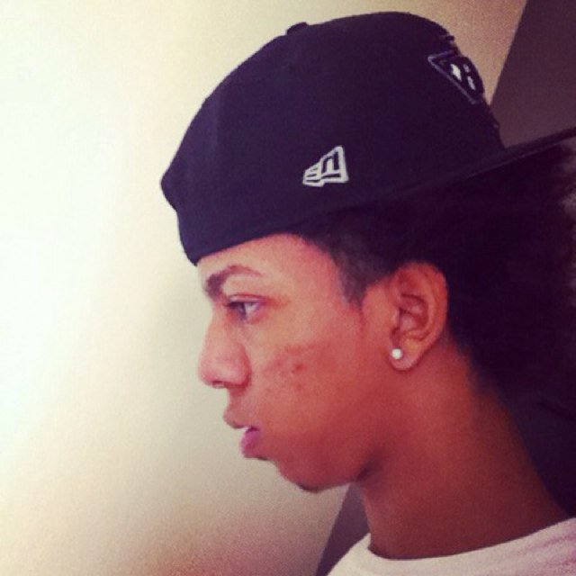 ~Te Boa Da Una Lu' Ya Tnqo Otra Jeva Q Me Kiere Pila ···Young O'neill··· __ El Dia Q Yo Me Muera Tiene Q Ser EnSima De 2 Ruedas.  ----(Family 'Khalifa)---